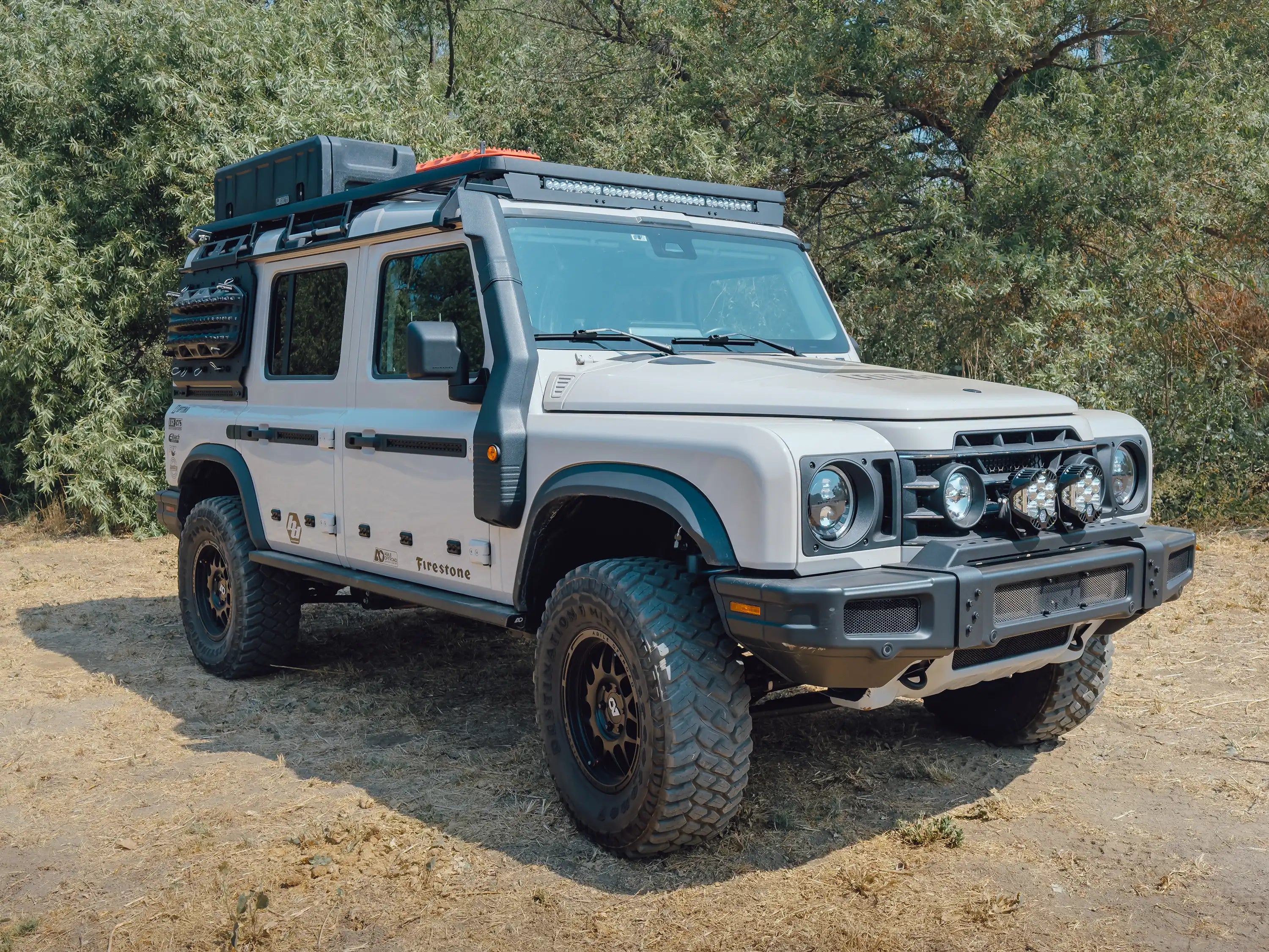 Grenadier ROOF Full Length Light Bar - Leitner Designs