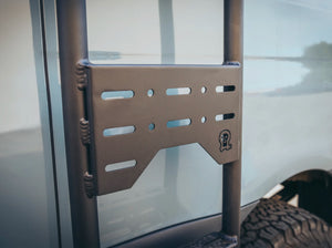 BLACK LADDER ON SPRINTER BUS