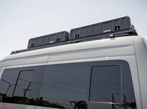 CLOSE UP OF GEARPOD ROOFS MOUNTED ON ROOF RACK